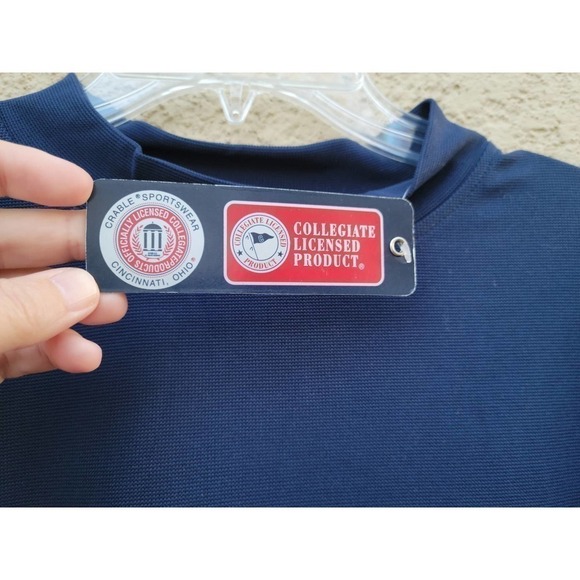 Crable Sportswear Men Medium Blue Short Sleeve Shirt NWT - Picture 3 of 7